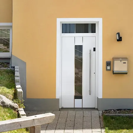 Fewo Furtwangen 아파트 *